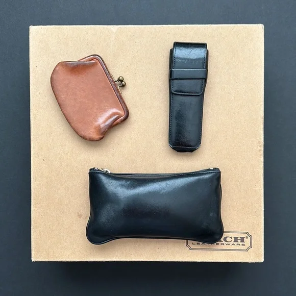 12/13 AT 3:00 PM EST COACH TALK
Vintage Coach ๐ผ ๐โฆโฆ..and history!! - Picture 9 of 16